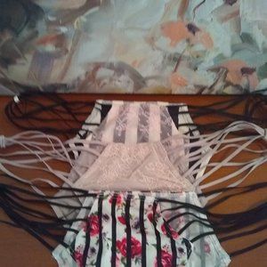 3 Pair Grouping Victoria's Secret String Cheekini